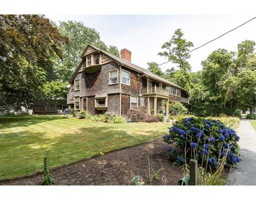 105 Locust St, Falmouth, MA 02540