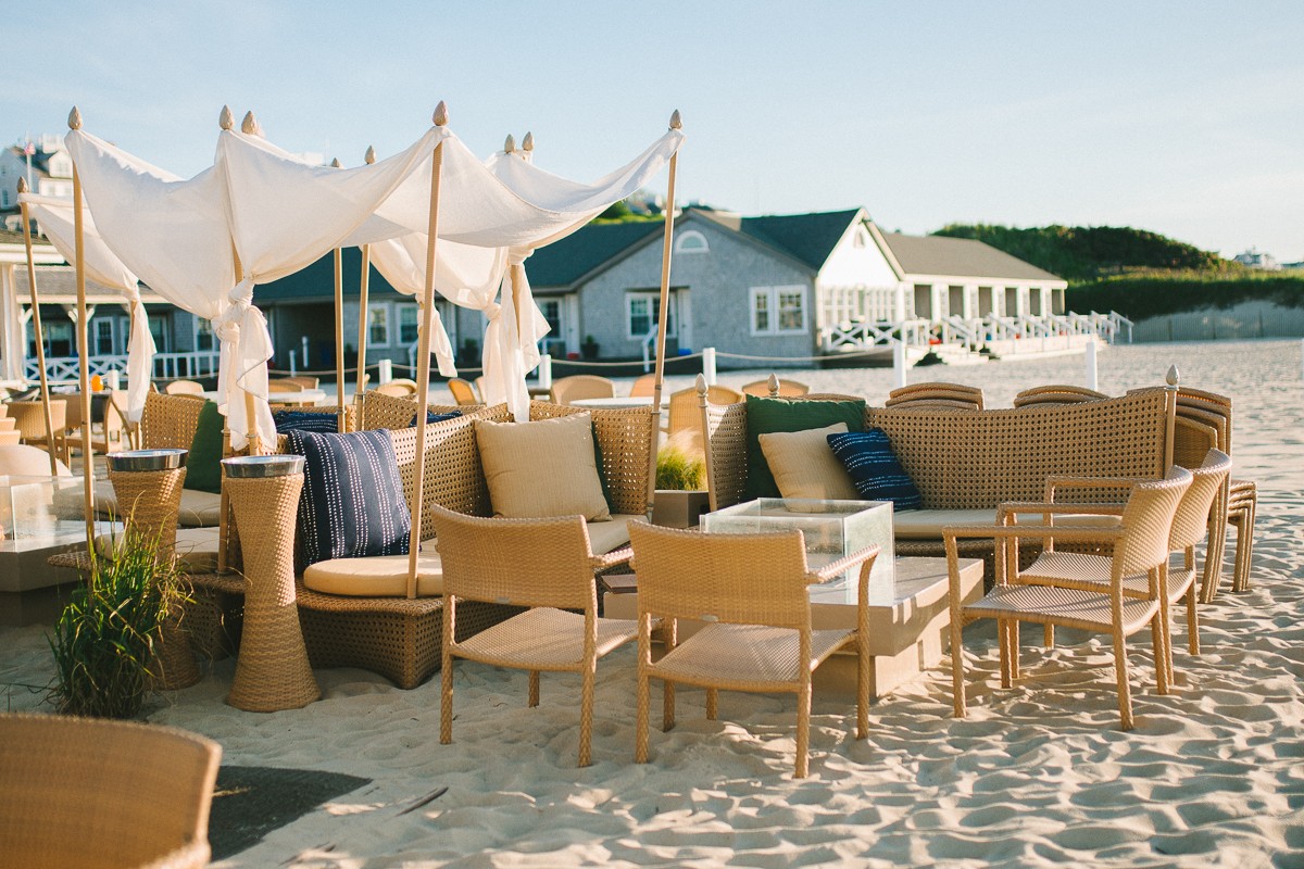 Restaurants on the beach