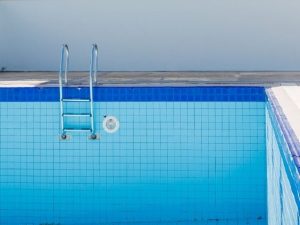 Helpful End-of-Season Pool Maintenance Tips