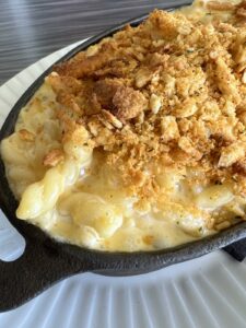 Restaurant on the South Shore Tavern at the Weathervane mac n' cheese