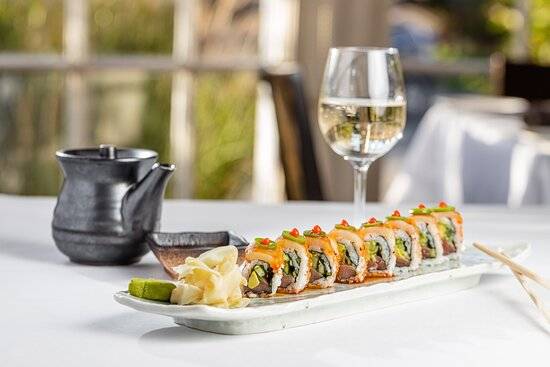 Sushi roll and wine