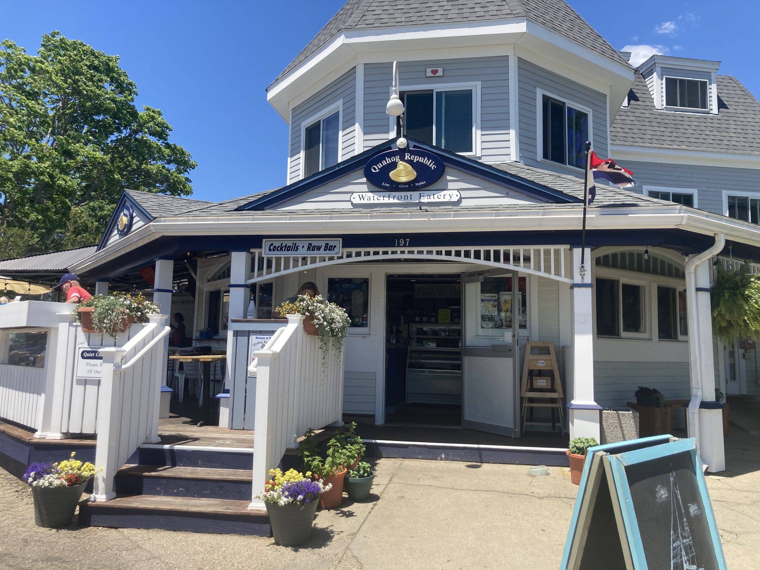 Quahog Republic Wareham on the southcoast