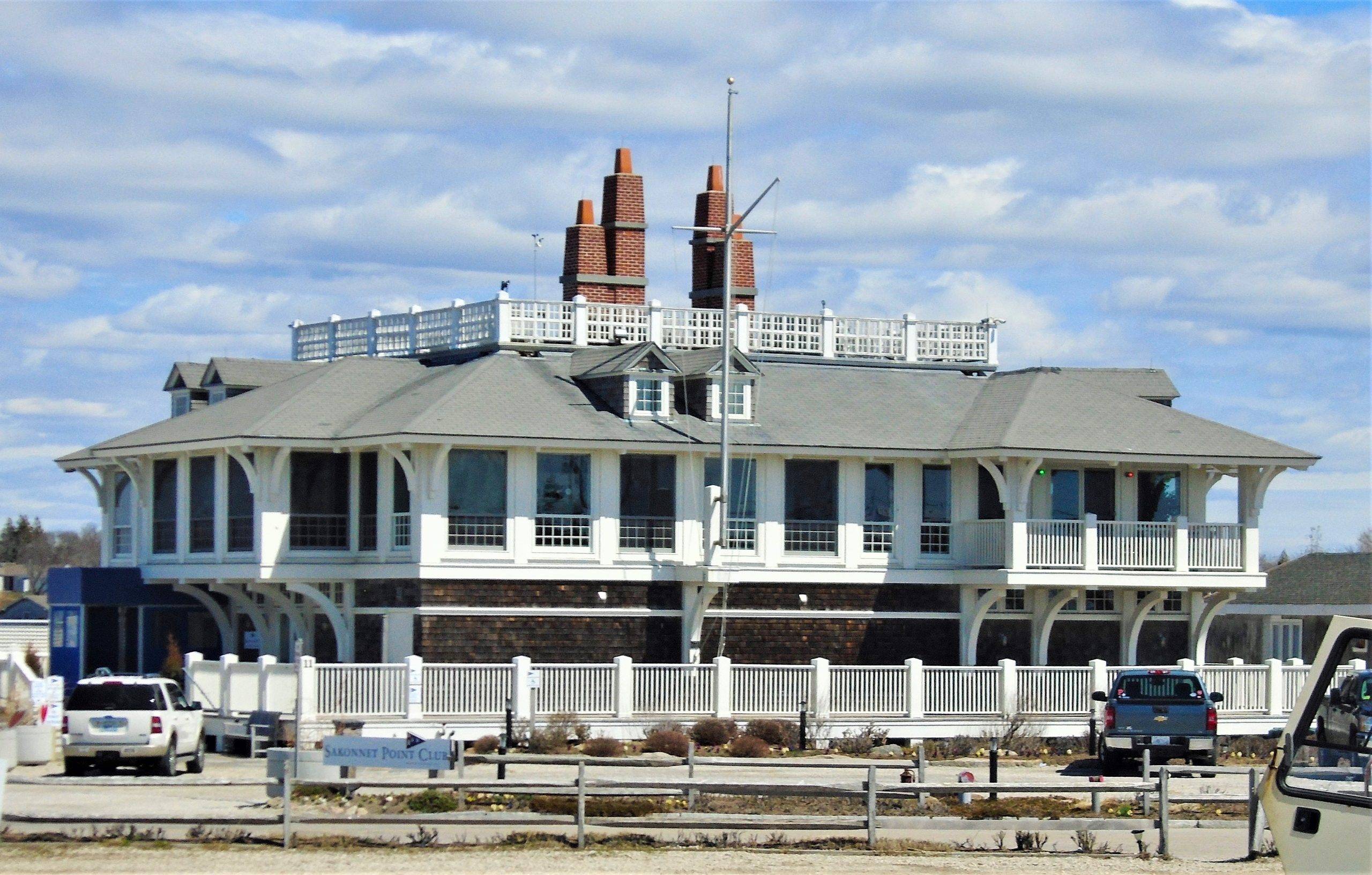 Sakonnet_Point_Club,_Little_Compton